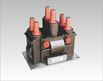 JLSZV10-6、10RJLSZV18-6、10R全封閉肘頭座式帶熔斷器戶內(nèi)三相組合互感器